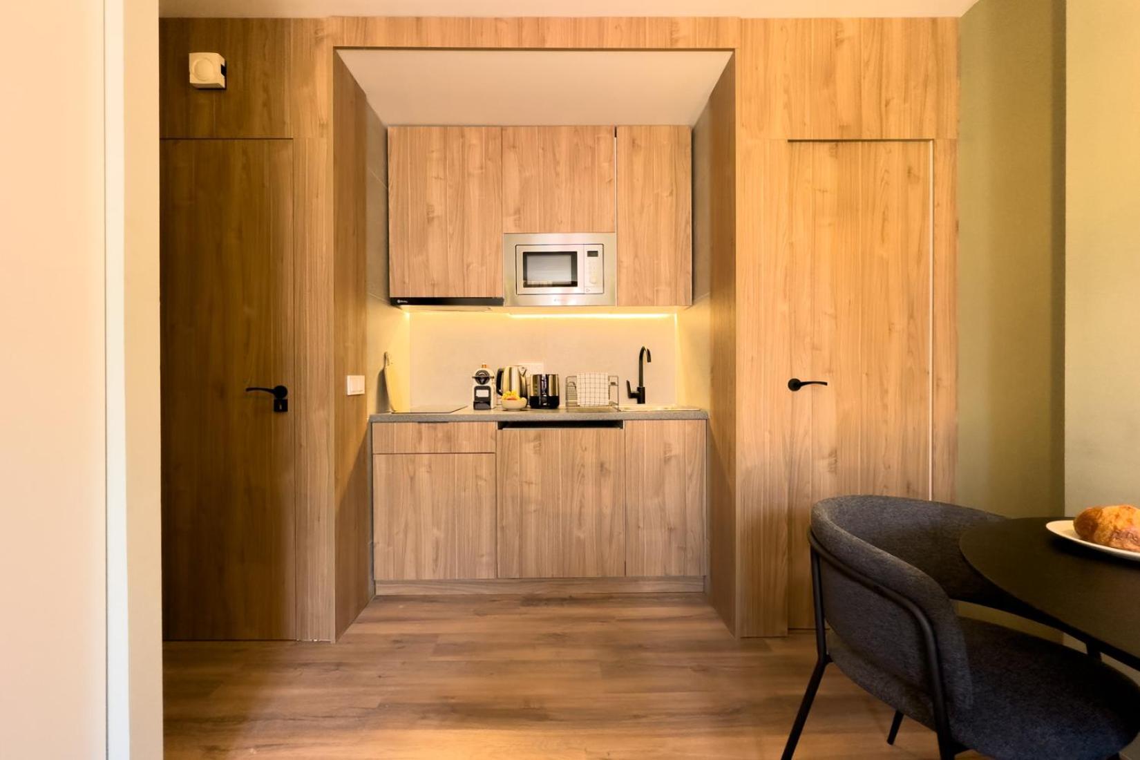 Oasis Suites Near Picasso Museum Barcelona Exterior foto